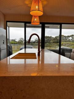 Beach House - Inverloch - 8