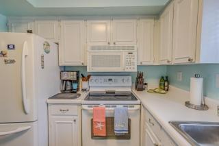 1 Mi to Ocean North Myrtle Beach Townhome - Myrtle Beach - 9