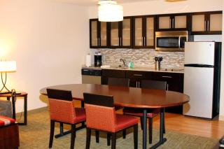 Staybridge Suites Syracuse Liverpool by IHG - Liverpool - 1