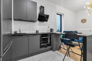 Warsaw Business Apartments - Air Conditioning, 10th Floor, City View, Balcony - by Rentujemy - Varsavia - 8