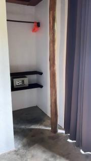 Yay Lodge SIARGAO, private room 4 with AC & hot shower and fast Starlink Wifi - General Luna - 8