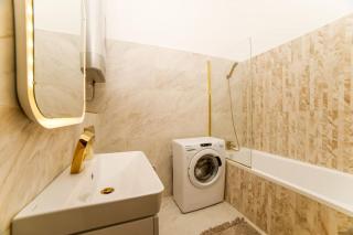 Scenic Apartment by Buda Castle - Budapest - 4