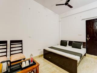 Hotel O Varusiya Guest House - Bhauli - 9
