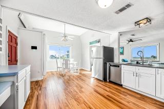 Redicare Resort - Entire Property - Galveston - 1