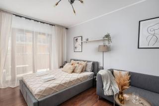 Komfortowy apartament z balkonem - Breslavia - 0