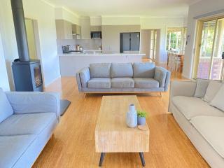 Farmhouse in the heart of wine country, 10 minutes to beach - Hastings - 9