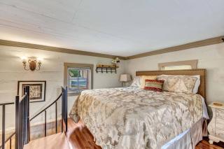 The Rock House Hideaway - TANK HOUSE - Fredericksburg - 1