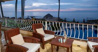 Ocean Front, 3 bedroom, 3 bathroom, Casa Natalia, Playa Esmeralda - Puerto Vallarta - 5