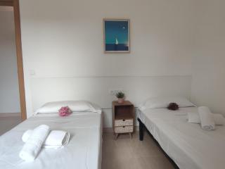 Villa mediterránea con piscina, jardín privado y 3 hab., cerca de la playa en la Costa Brava - ES-209-56 - Palamós - 8