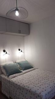 Studio cosy, quartier canal Saint-Martin - París - 4