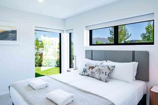 Contemporary Northlake Apartment - Wanaka - 0