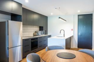 Contemporary Northlake Apartment - Wanaka - 4