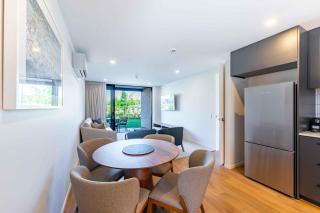 Contemporary Northlake Apartment - Wanaka - 1