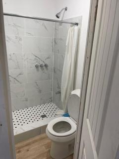 Roman Point Mini Apt - Norcross - 5