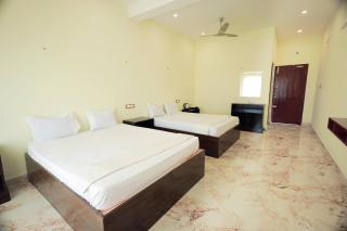 LK.Lodge - Kanyakumari - 1