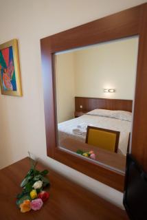 Summertime Inn - Nikiana - 6