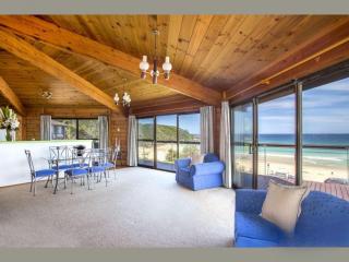 Ocean's Kiss - Mollymook - 6