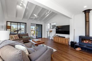 Once Upon A Tide - Narrawallee - 6