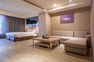 Guide Hotel Taichung Ziyou - Taichung - 7