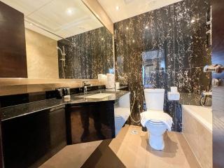 Unforgettable 1BR Mesmerizing Burj Khalifa Views - 17AB02 - Dubai - 5