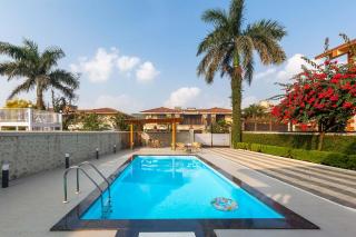 StayVista's Brookvale Cottage - Dive into tranquility with pool view and gazebo - 9