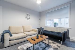 Kirkview Apartment - 3