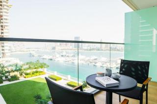 Beachfront Bliss - Apartment with Pool and Premium Amenities By ĀYA Boutique - 4
