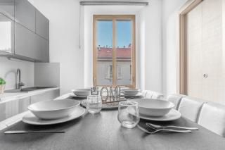 VEN88 - Loreto - Duomo -Large - Modern - Central - Milan - 1
