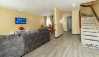 Rosa Luxury Villa near Jomo Kenyatta International Airport-JKIA - Nairobi - 5