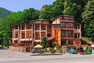 Hotel Perla Oltului - Caciulata - 0
