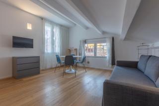 Heart of Bologna: City Center Living - 6