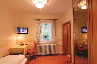 Hotel Weingärtner - 3