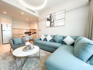 Luxury Burj Royale with Balcony & View Downtown - Dubai - 6