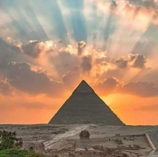 Golden pyramids view - Caïro - 8