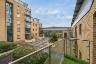 Central Belfast Apartments, Victoria Place - Belfast - 3