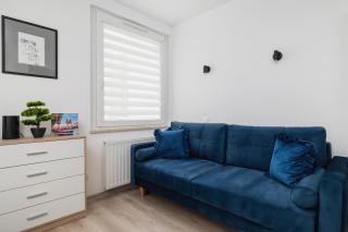 Cracow Royal Blue Apartment Avia Estate by Noclegi Renters - Cracovia - 2