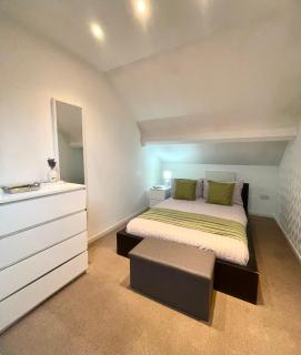 A fantastic one double bedroom flat - London - 3