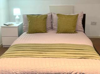 A fantastic one double bedroom flat - London - 1