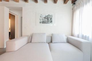 Ca' Ferrando, brand new apartment, experienced host! - Venice - 5