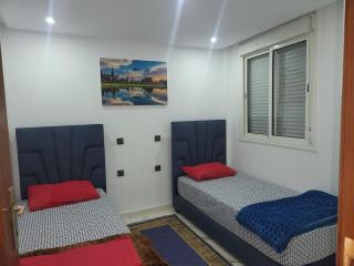 Duplex+2 salles de bain à 5 min de l'aéroport - Marrakech - 9
