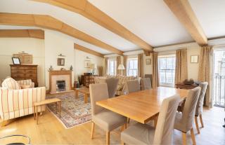 KENSINGTON 2 Bedroom LUXURY HOUSE - 7