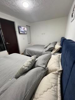 Apartasuites Bogotá 53 cerca al aeropuerto 02 - Bogotá - 1