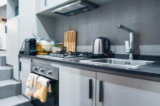 Studio meublé Point E , Dakar - 4