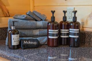 Papa Cabin Tiny Log Home Comfort In Rustic Bliss - Chattanooga - 3