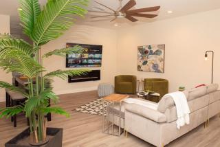 2418 Beach and Boujee - Edgewater - 8