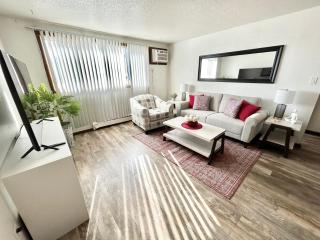 Charming Retreat in Marion, Iowa! - 7