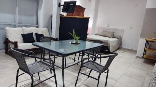 Departamento temporario Banda para 4 personas a 5 min del estadio madre de ciudades y del nodo tecnologico - La Banda - 2