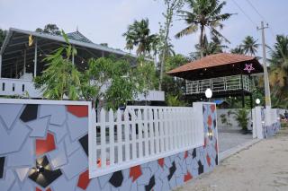 LOVESHORE Homestay - Kollam - 7