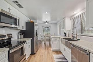 New remodeled home on golf course - Mesa - 9