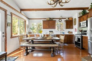 Monterey Log Lair with Pool Table - Slope Views - 2